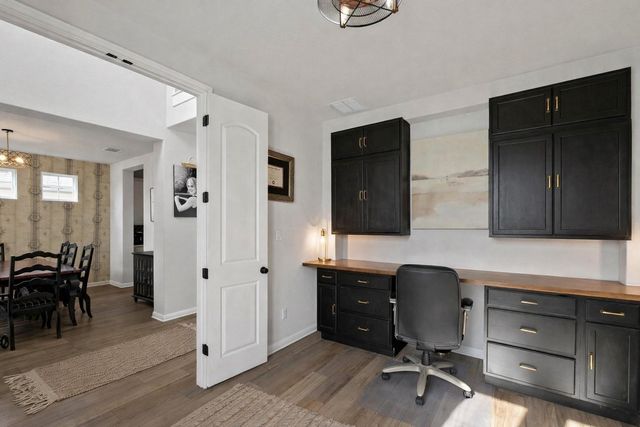 311 Bear Oak ST, Hutto, TX 78634