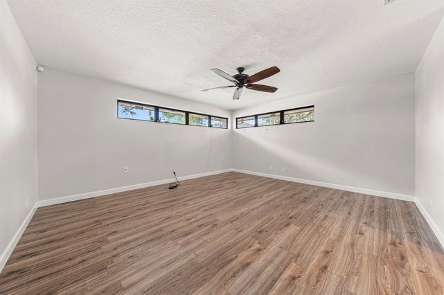 1107 St Andrews Road, Hollywood, FL 33021