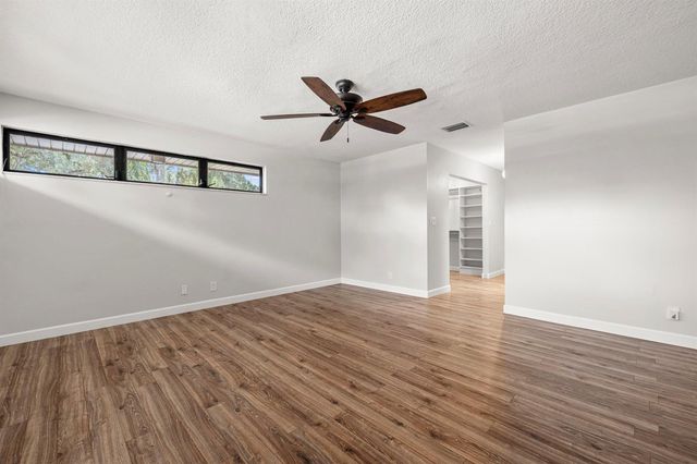 1107 St Andrews Road, Hollywood, FL 33021