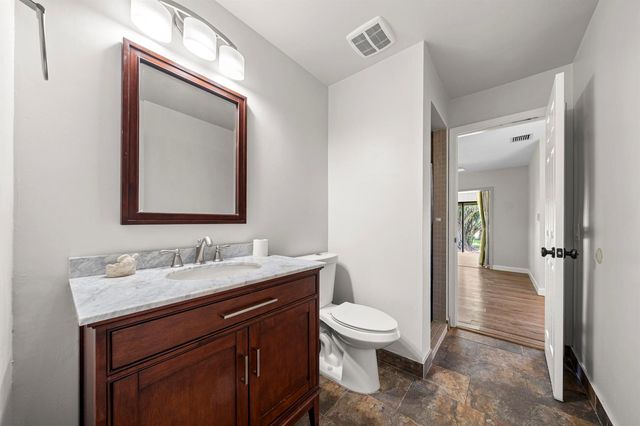 1107 St Andrews Road, Hollywood, FL 33021