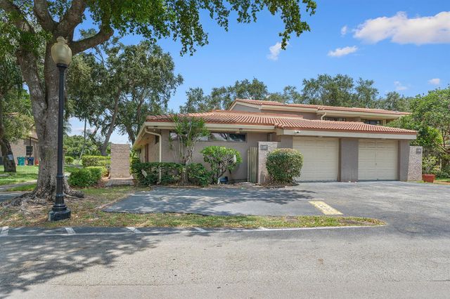 1107 St Andrews Road, Hollywood, FL 33021