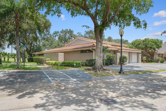 1107 St Andrews Road, Hollywood, FL 33021