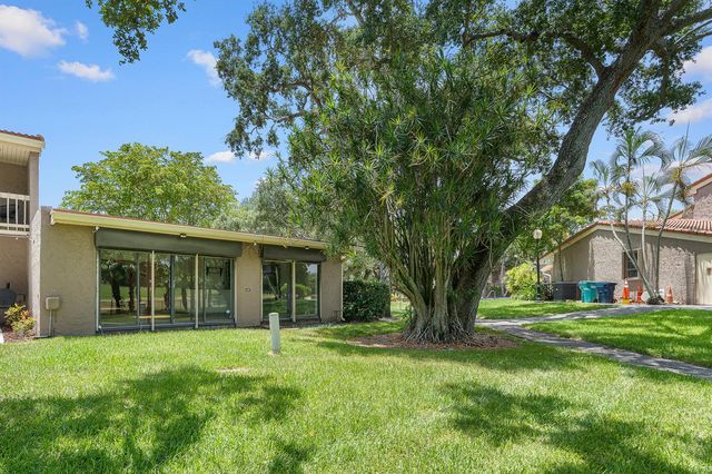 1107 St Andrews Road, Hollywood, FL 33021