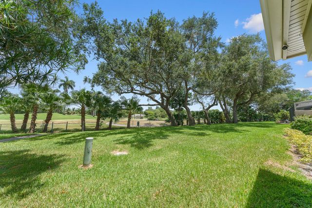 1107 St Andrews Road, Hollywood, FL 33021