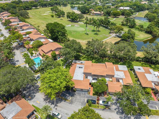 1107 St Andrews Road, Hollywood, FL 33021