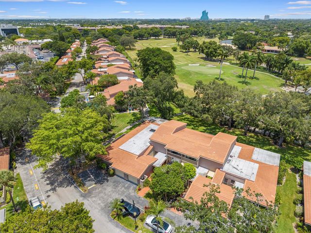 1107 St Andrews Road, Hollywood, FL 33021