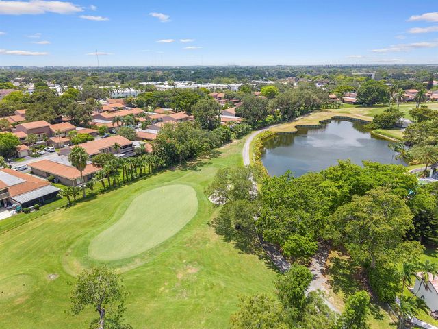 1107 St Andrews Road, Hollywood, FL 33021