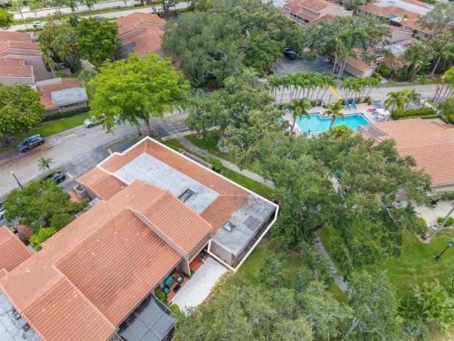 1107 St Andrews Road, Hollywood, FL 33021