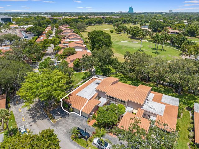 1107 St Andrews Road, Hollywood, FL 33021