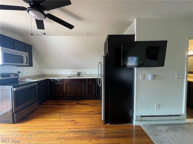 1451 W 116th Street, Cleveland, OH 44102
