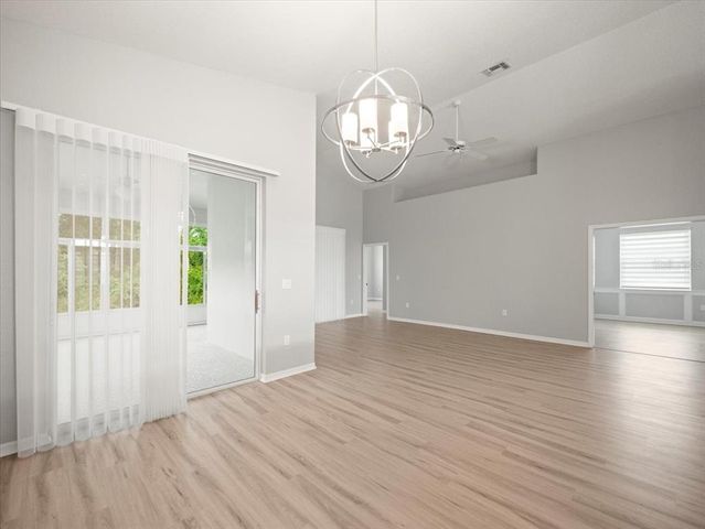 10163 HOLLY BERRY DRIVE, Weeki Wachee, FL 34613