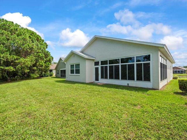 10163 HOLLY BERRY DRIVE, Weeki Wachee, FL 34613
