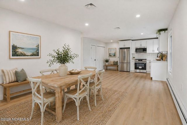 9 Gramercy Court, Toms River, NJ 08757