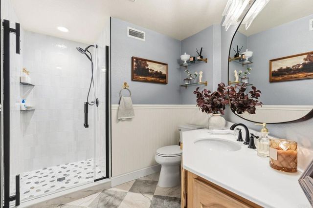 5004 Viewridge Way, Oceanside, CA 92056