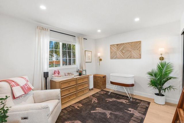 5004 Viewridge Way, Oceanside, CA 92056