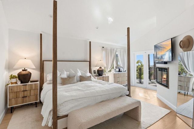 5004 Viewridge Way, Oceanside, CA 92056