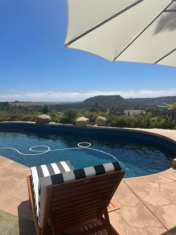 5004 Viewridge Way, Oceanside, CA 92056