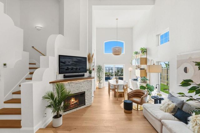 5004 Viewridge Way, Oceanside, CA 92056
