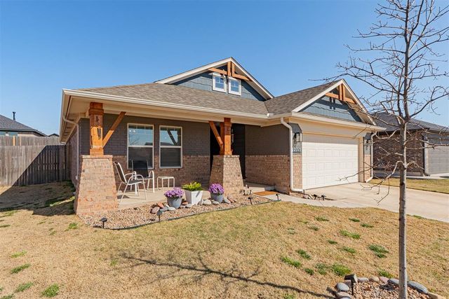 12713 NW 4th Terrace, Yukon, OK 73099