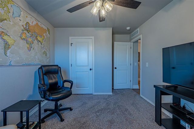 12713 NW 4th Terrace, Yukon, OK 73099