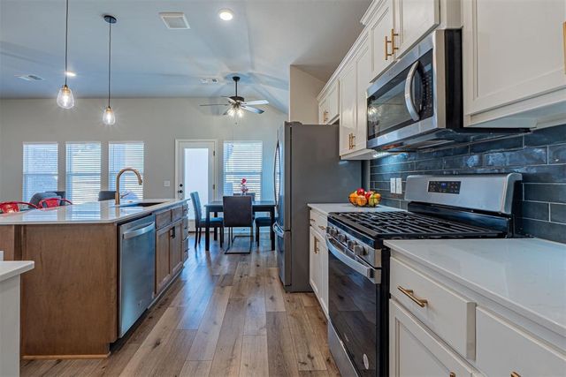 12713 NW 4th Terrace, Yukon, OK 73099