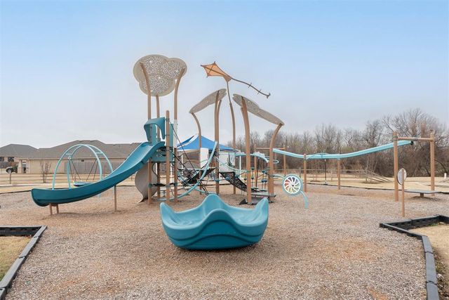 12713 NW 4th Terrace, Yukon, OK 73099