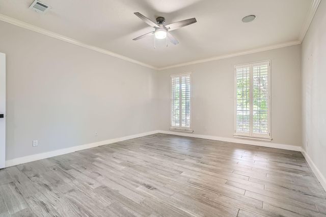 17 Leandro Court, Montgomery, TX 77356