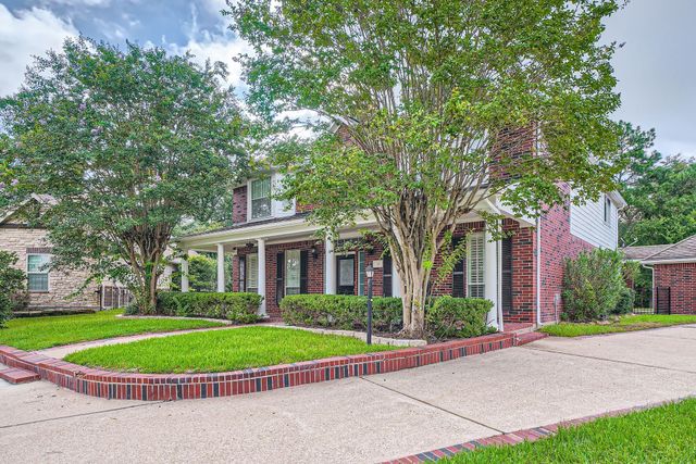 17 Leandro Court, Montgomery, TX 77356