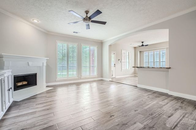 17 Leandro Court, Montgomery, TX 77356