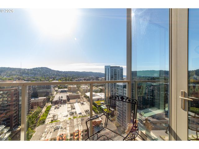 1075 Nw NORTHRUP St 1812, Portland, OR 97209