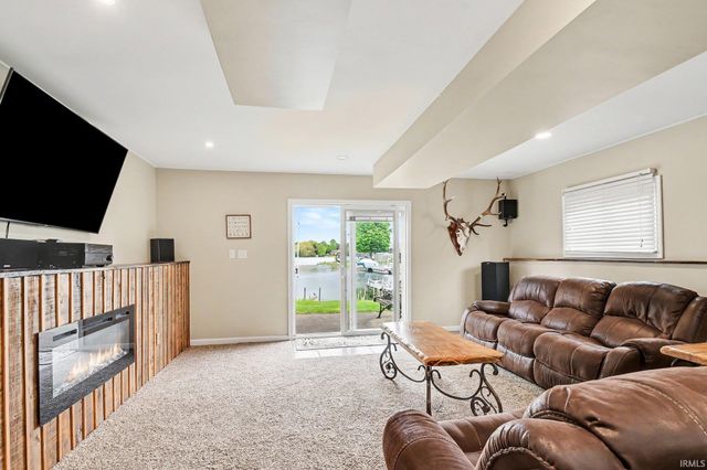 53242 County Road 43, Middlebury, IN 46540