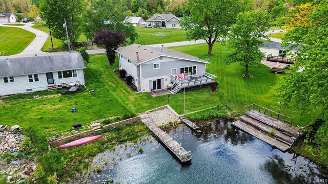 53242 County Road 43, Middlebury, IN 46540
