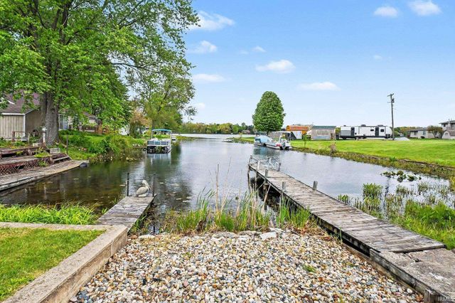 53242 County Road 43, Middlebury, IN 46540
