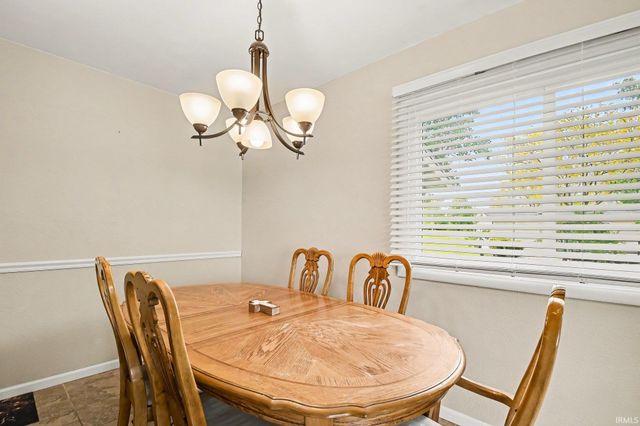 53242 County Road 43, Middlebury, IN 46540