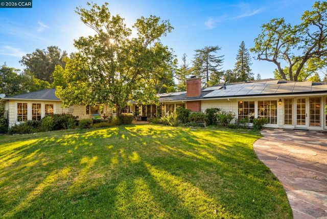 1720 Alameda Diablo, Diablo, CA 94528