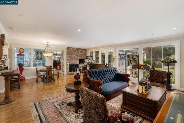 1720 Alameda Diablo, Diablo, CA 94528