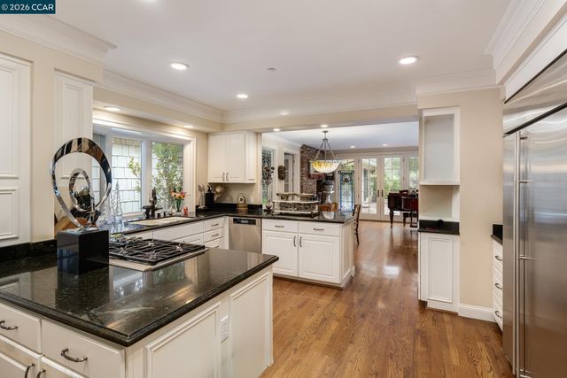 1720 Alameda Diablo, Diablo, CA 94528