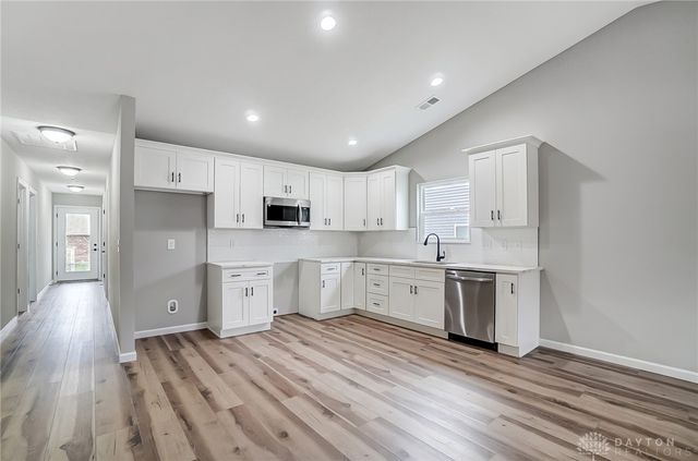 20 Timber Creek Drive, Carlisle, OH 45005