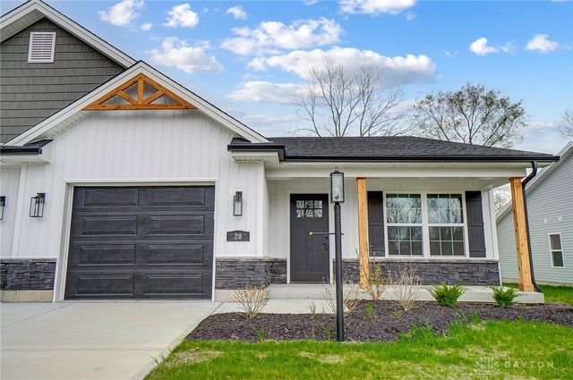 20 Timber Creek Drive, Carlisle, OH 45005
