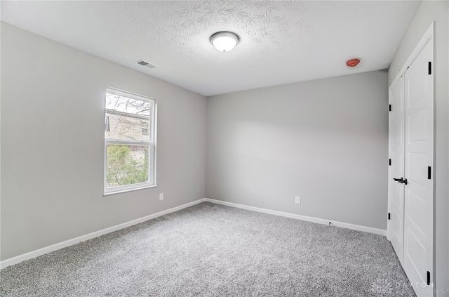 20 Timber Creek Drive, Carlisle, OH 45005