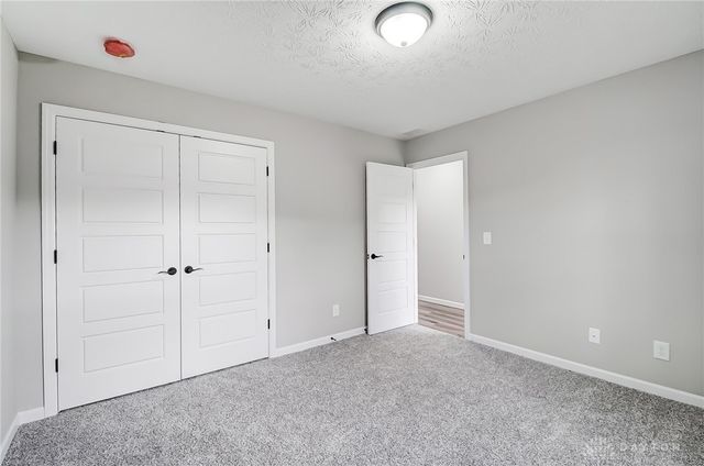 20 Timber Creek Drive, Carlisle, OH 45005