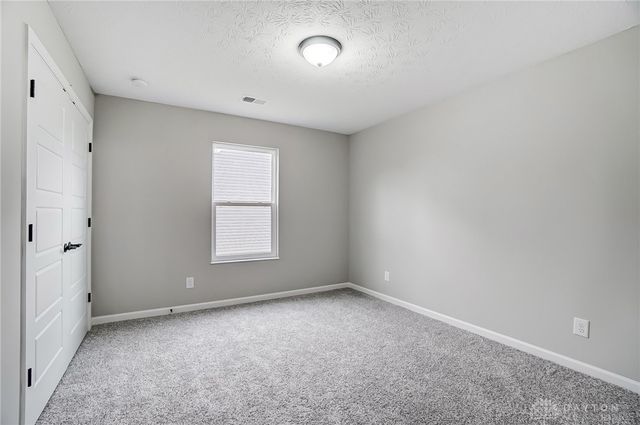20 Timber Creek Drive, Carlisle, OH 45005