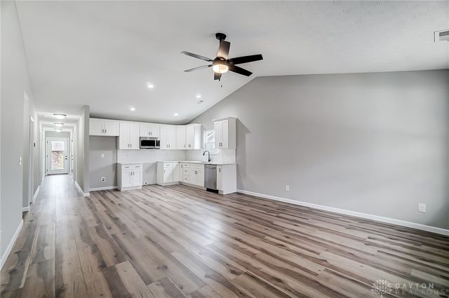 20 Timber Creek Drive, Carlisle, OH 45005