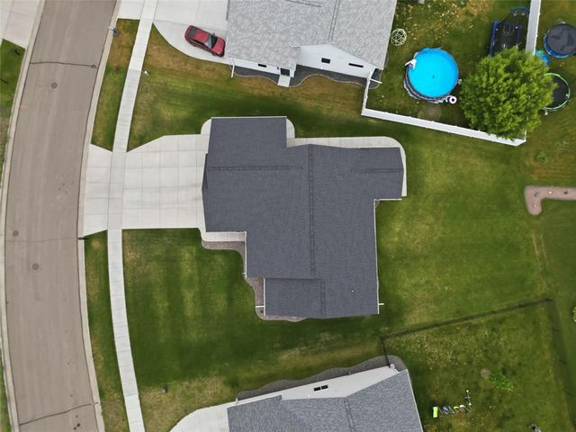 1829 Tucker Trail, Eau Claire, WI 54701