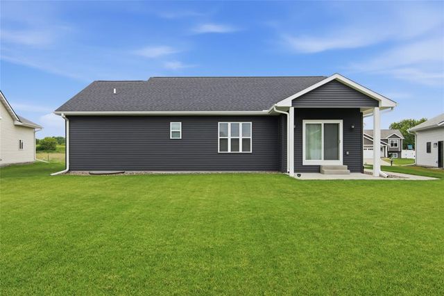 1829 Tucker Trail, Eau Claire, WI 54701