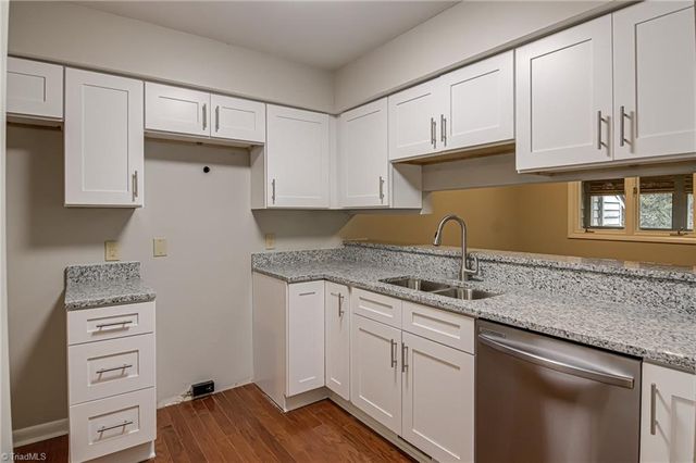 3026 Laurel Springs Drive, Greensboro, NC 27410