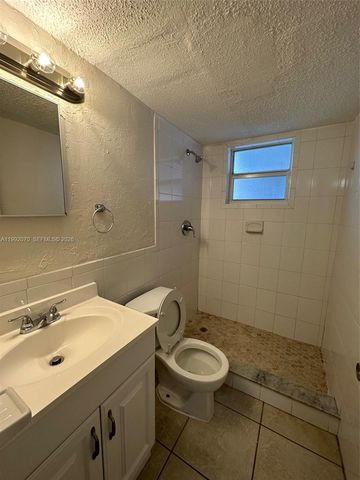 2775 Taft St 102, Hollywood, FL 33020