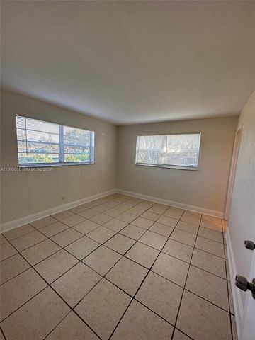 2775 Taft St 102, Hollywood, FL 33020