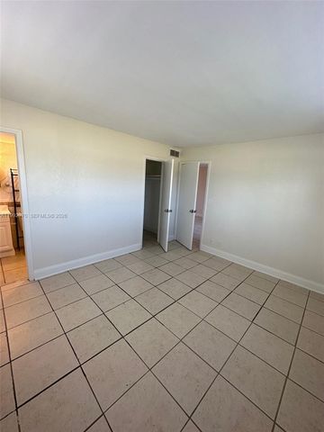2775 Taft St 102, Hollywood, FL 33020