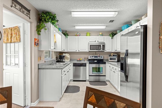 8431 SW 93RD PLACE G, Ocala, FL 34481